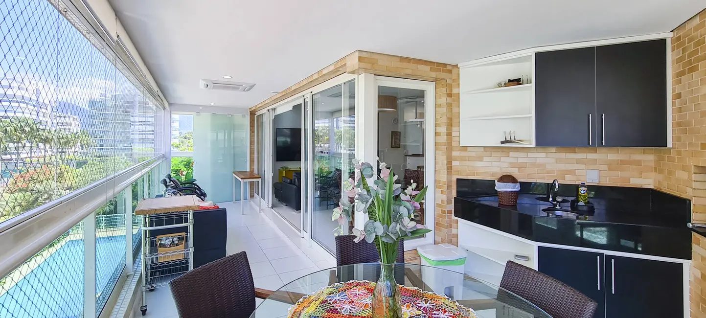 Foto 5 de Apartamento com 3 quartos à venda, 108m2 em Riviera de São Lourenço, Bertioga - SP