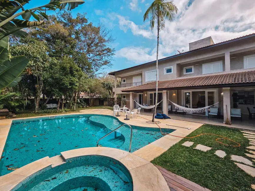 Casa com 4 quartos à venda, 504m2 em Riviera de São Lourenço, Bertioga - SP - imagem 2 Foto 2 de Casa com 4 quartos à venda, 504m2 em Riviera de São Lourenço, Bertioga - SP
