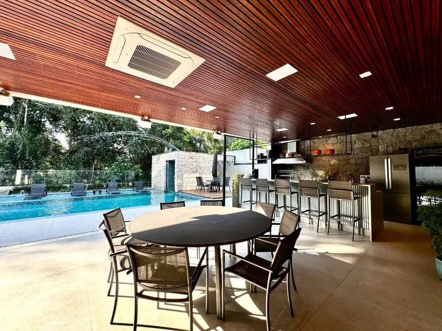 Foto 9 de Casa com 9 quartos à venda, 976m2 em Riviera de São Lourenço, Bertioga - SP