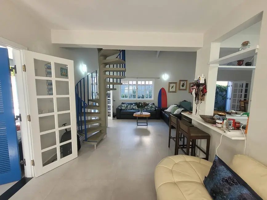 Foto 9 de Casa com 5 quartos à venda, 256m2 em Riviera de São Lourenço, Bertioga - SP