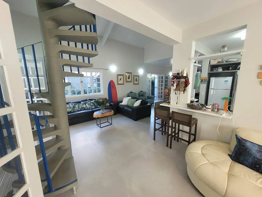 Foto 4 de Casa com 5 quartos à venda, 256m2 em Riviera de São Lourenço, Bertioga - SP