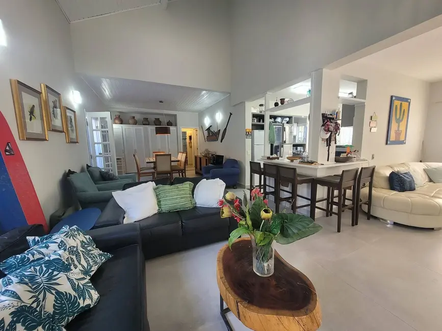 Foto 6 de Casa com 5 quartos à venda, 256m2 em Riviera de São Lourenço, Bertioga - SP