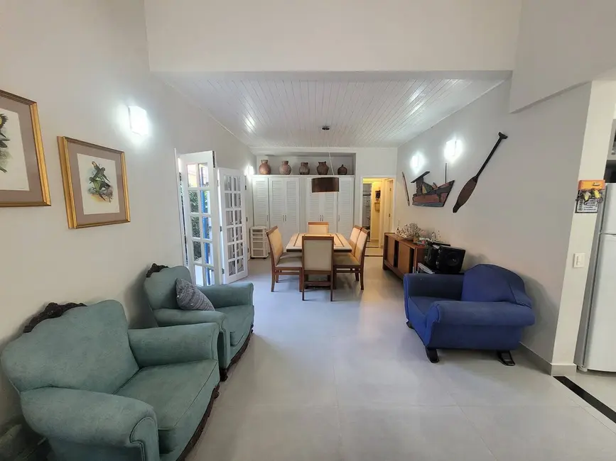 Foto 3 de Casa com 5 quartos à venda, 256m2 em Riviera de São Lourenço, Bertioga - SP