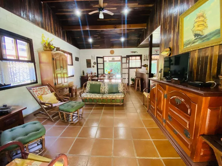 Casa com 3 quartos à venda, 150m2 em Riviera de São Lourenço, Bertioga - SP - imagem 4 Foto 4 de Casa com 3 quartos à venda, 150m2 em Riviera de São Lourenço, Bertioga - SP