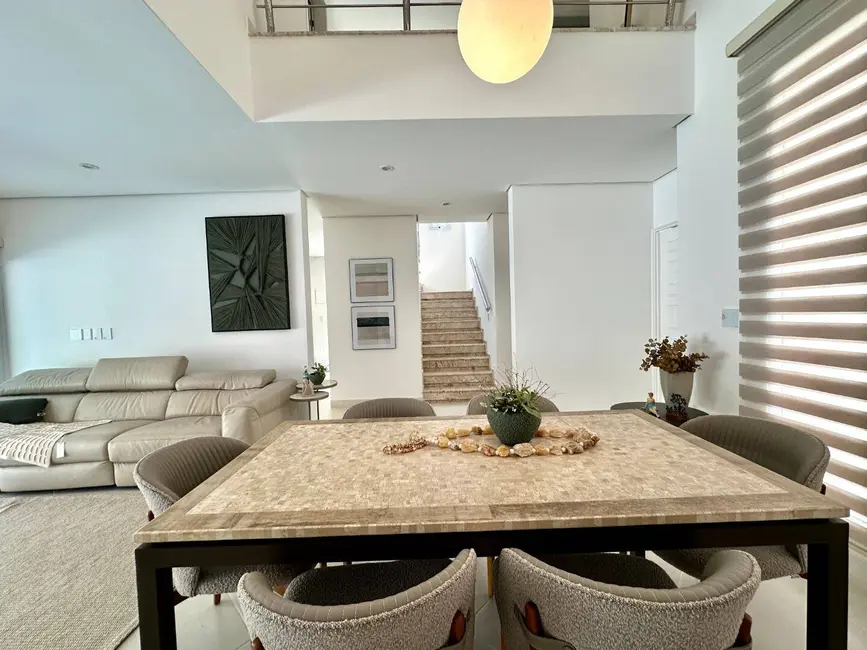 Casa com 4 quartos à venda, 269m2 em Riviera de São Lourenço, Bertioga - SP - imagem 6 Foto 6 de Casa com 4 quartos à venda, 269m2 em Riviera de São Lourenço, Bertioga - SP