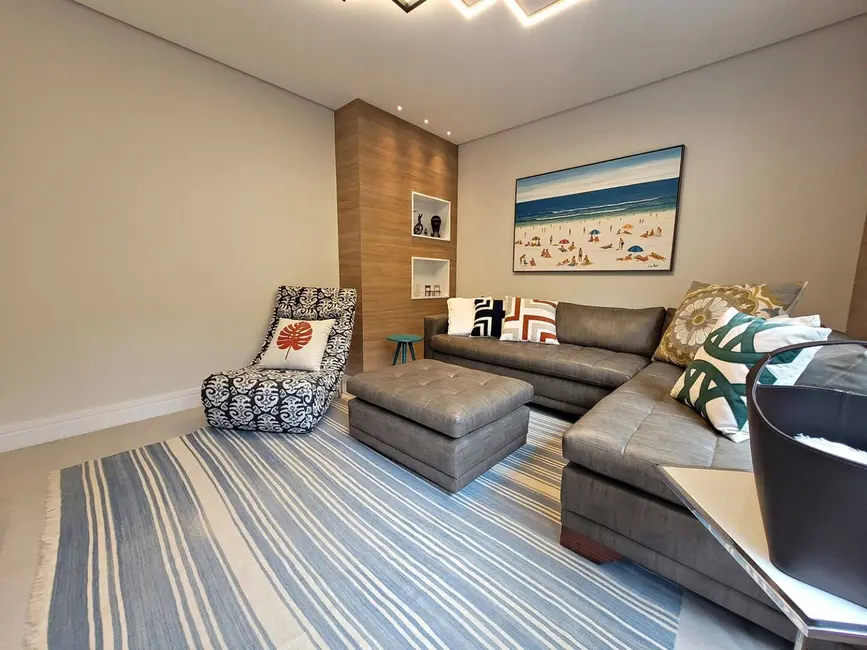 Foto 6 de Casa com 7 quartos à venda, 507m2 em Riviera de São Lourenço, Bertioga - SP