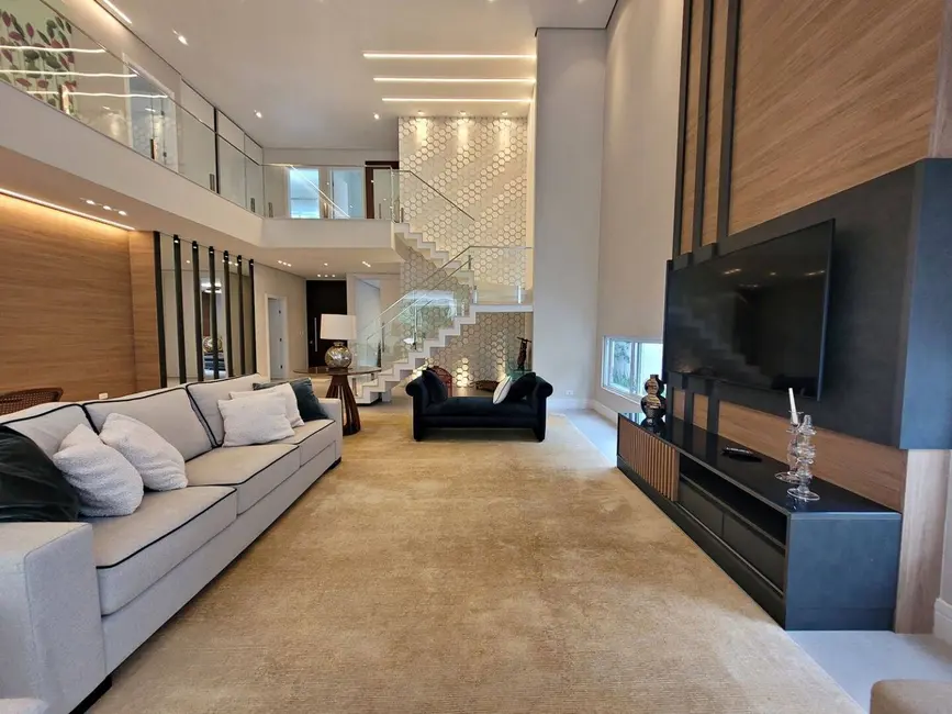 Foto 3 de Casa com 7 quartos à venda, 507m2 em Riviera de São Lourenço, Bertioga - SP