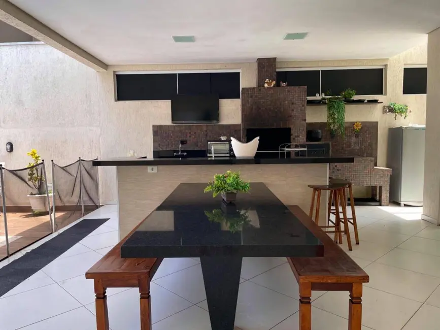 Casa com 4 quartos à venda, 277m2 em Riviera de São Lourenço, Bertioga - SP - imagem 5 Foto 5 de Casa com 4 quartos à venda, 277m2 em Riviera de São Lourenço, Bertioga - SP