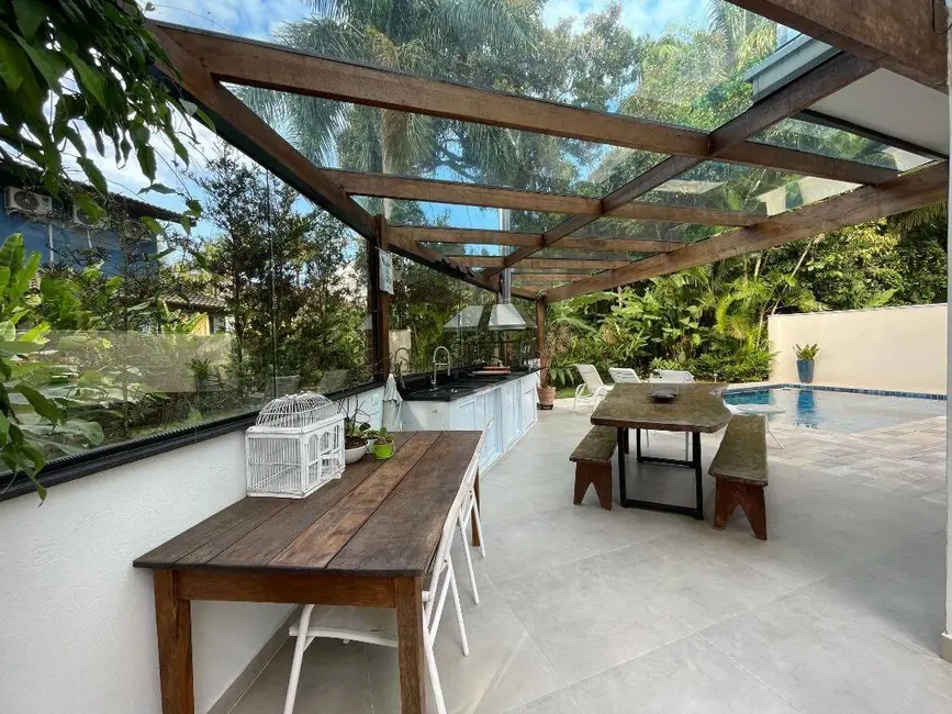 Foto 4 de Casa com 5 quartos à venda, 395m2 em Riviera de São Lourenço, Bertioga - SP