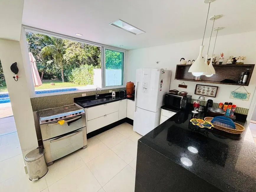 Casa com 3 quartos à venda, 312m2 em Riviera de São Lourenço, Bertioga - SP - imagem 8 Foto 8 de Casa com 3 quartos à venda, 312m2 em Riviera de São Lourenço, Bertioga - SP