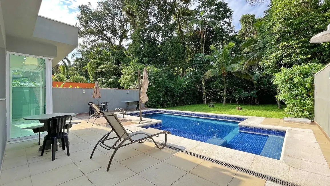 Casa com 3 quartos à venda, 312m2 em Riviera de São Lourenço, Bertioga - SP - imagem 6 Foto 6 de Casa com 3 quartos à venda, 312m2 em Riviera de São Lourenço, Bertioga - SP