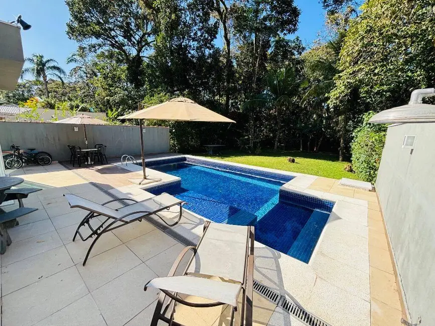 Casa com 3 quartos à venda, 312m2 em Riviera de São Lourenço, Bertioga - SP - imagem 2 Foto 2 de Casa com 3 quartos à venda, 312m2 em Riviera de São Lourenço, Bertioga - SP