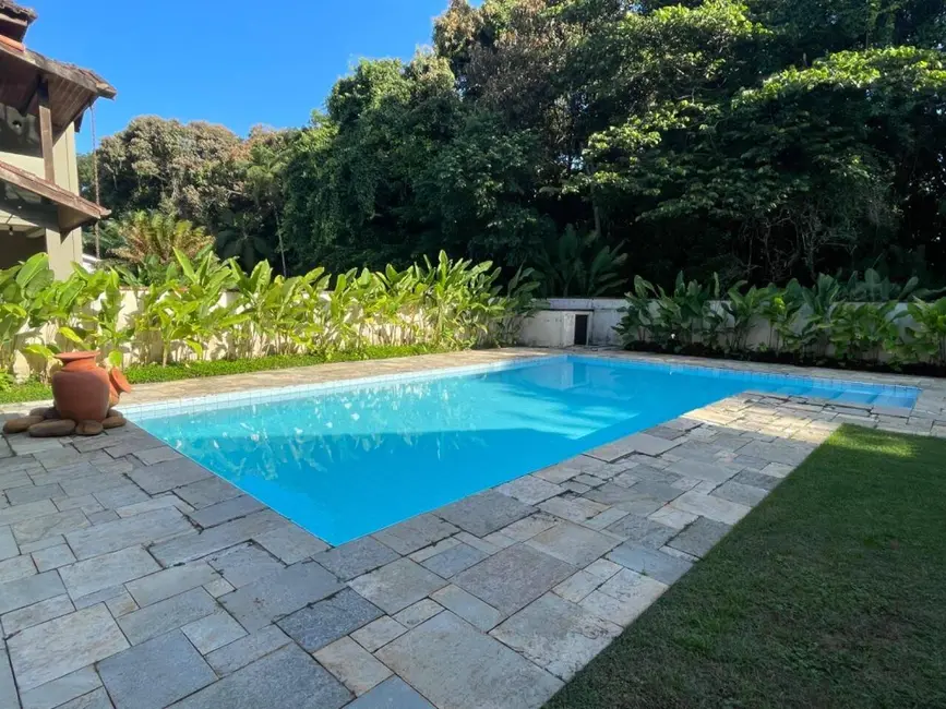 Casa com 6 quartos à venda, 461m2 em Riviera de São Lourenço, Bertioga - SP - imagem 4 Foto 4 de Casa com 6 quartos à venda, 461m2 em Riviera de São Lourenço, Bertioga - SP