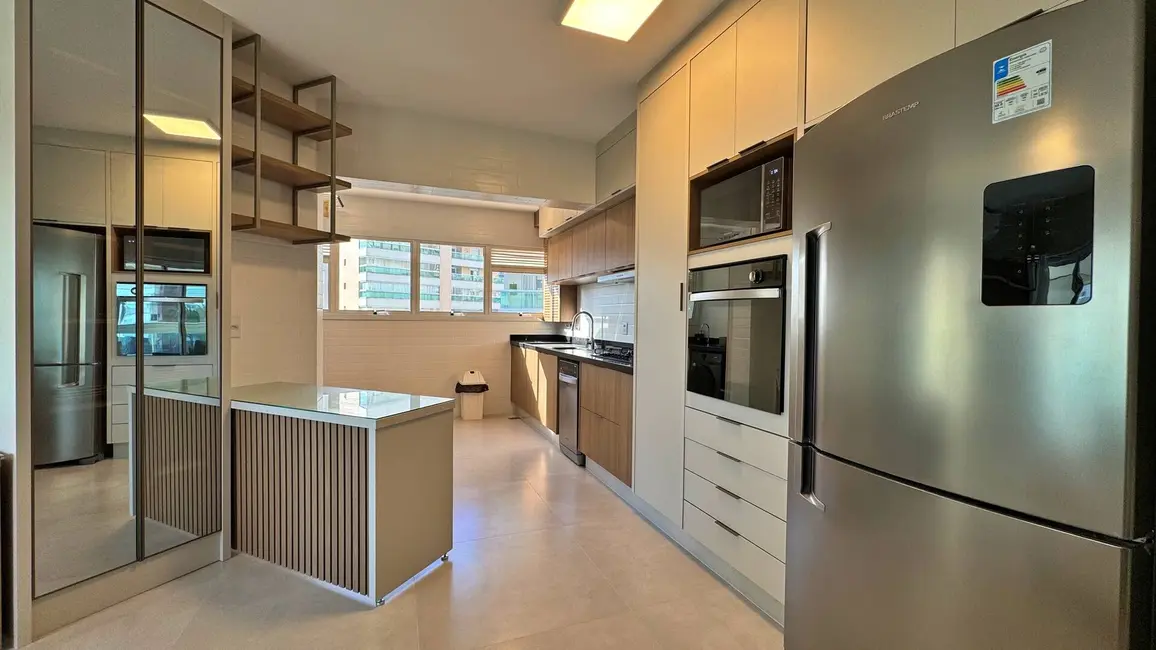 Foto 9 de Apartamento com 3 quartos à venda, 130m2 em Riviera de São Lourenço, Bertioga - SP