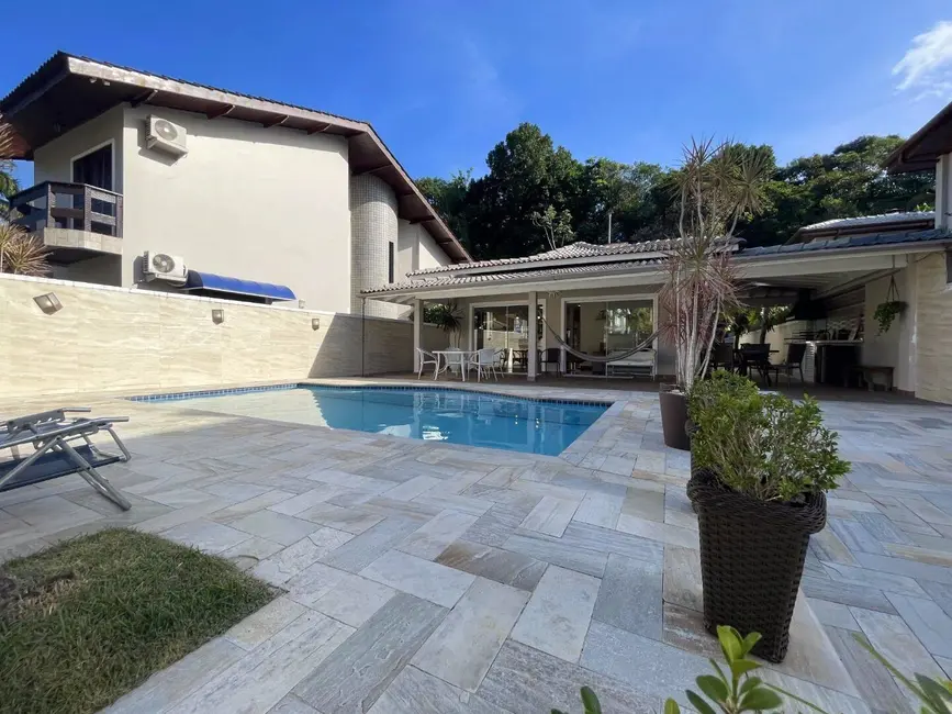 Foto 1 de Casa com 4 quartos à venda, 240m2 em Riviera de São Lourenço, Bertioga - SP