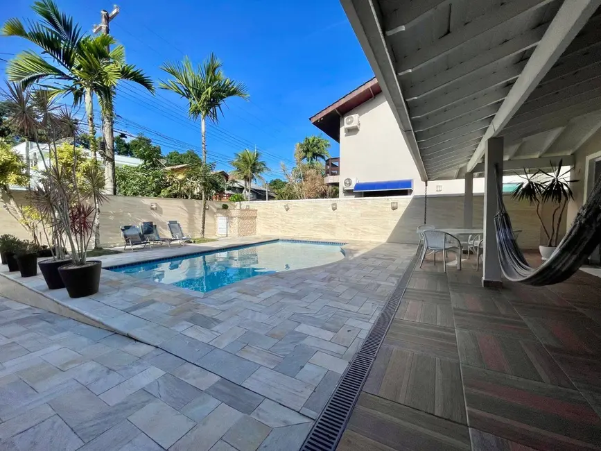 Foto 9 de Casa com 4 quartos à venda, 240m2 em Riviera de São Lourenço, Bertioga - SP