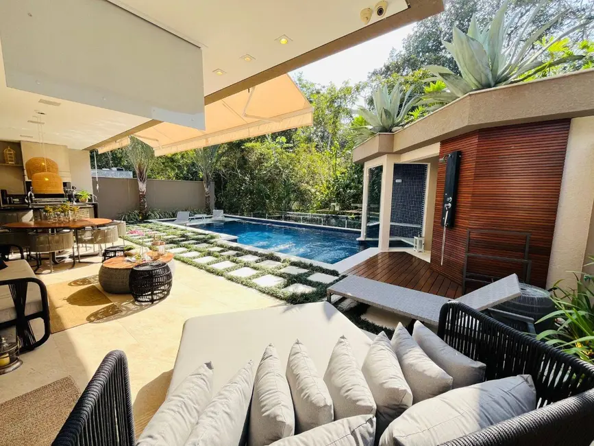 Casa com 7 quartos à venda, 430m2 em Riviera de São Lourenço, Bertioga - SP - imagem 8 Foto 8 de Casa com 7 quartos à venda, 430m2 em Riviera de São Lourenço, Bertioga - SP