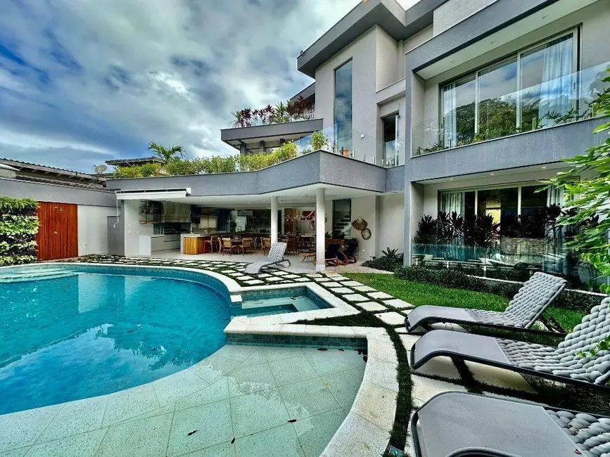 Foto 1 de Casa com 7 quartos à venda, 731m2 em Riviera de São Lourenço, Bertioga - SP