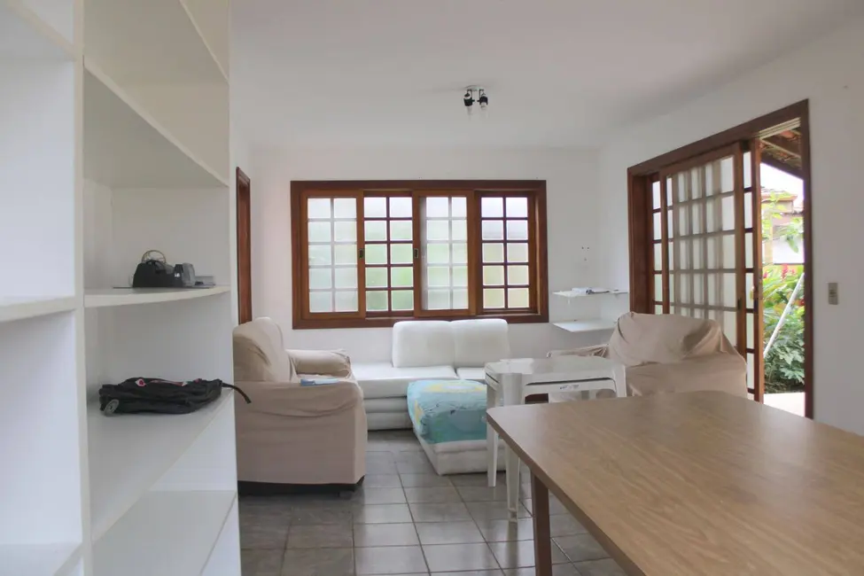 Foto 2 de Casa com 3 quartos à venda, 176m2 em Riviera de São Lourenço, Bertioga - SP
