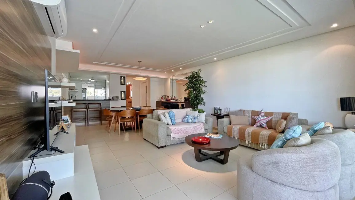 Foto 8 de Apartamento com 4 quartos à venda, 216m2 em Riviera de São Lourenço, Bertioga - SP