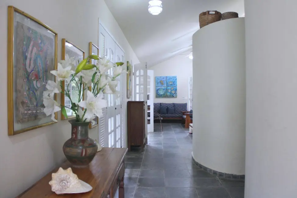 Foto 2 de Casa com 3 quartos à venda, 145m2 em Riviera de São Lourenço, Bertioga - SP