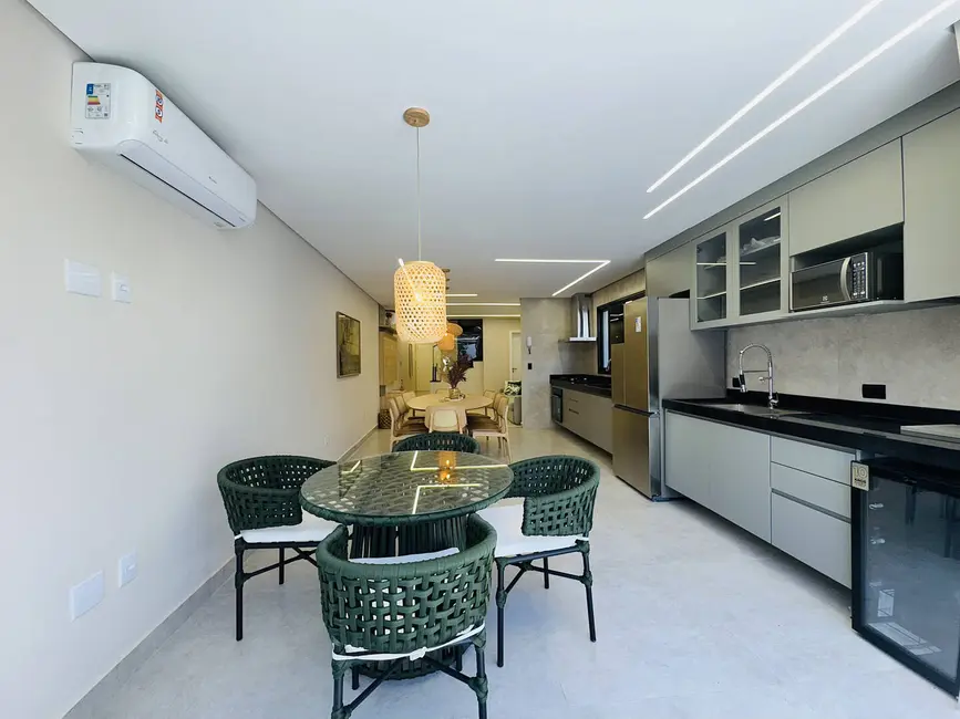 Foto 3 de Casa com 4 quartos à venda, 190m2 em Bertioga - SP