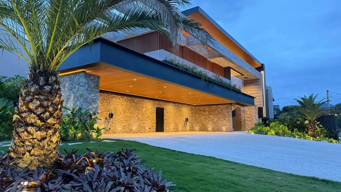 Foto 4 de Casa com 8 quartos à venda, 1000m2 em Riviera de São Lourenço, Bertioga - SP