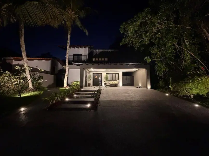 Foto 6 de Casa com 5 quartos à venda, 350m2 em Riviera de São Lourenço, Bertioga - SP