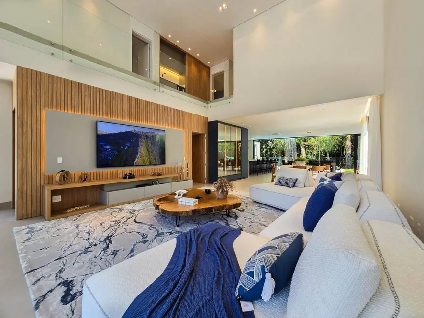 Casa com 5 quartos à venda, 469m2 em Riviera de São Lourenço, Bertioga - SP - imagem 3 Foto 3 de Casa com 5 quartos à venda, 469m2 em Riviera de São Lourenço, Bertioga - SP