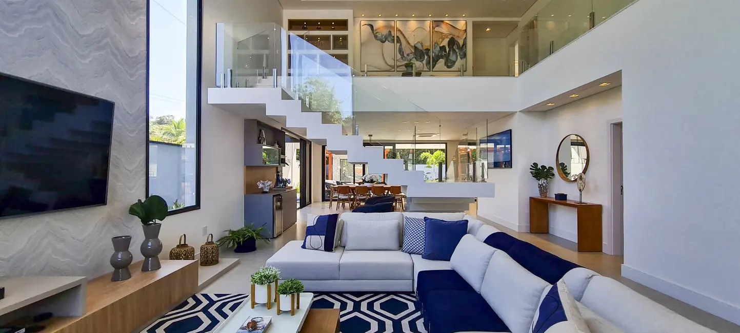 Casa com 6 quartos à venda, 493m2 em Riviera de São Lourenço, Bertioga - SP - imagem 2 Foto 2 de Casa com 6 quartos à venda, 493m2 em Riviera de São Lourenço, Bertioga - SP