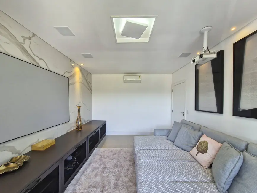 Casa com 7 quartos à venda, 594m2 em Riviera de São Lourenço, Bertioga - SP - imagem 3 Foto 3 de Casa com 7 quartos à venda, 594m2 em Riviera de São Lourenço, Bertioga - SP