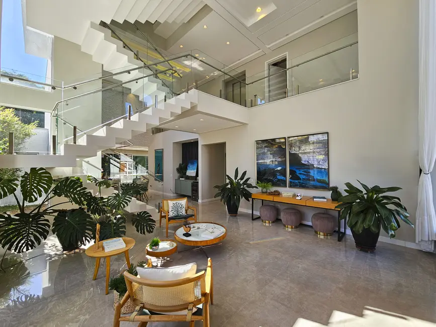 Casa com 6 quartos à venda, 556m2 em Riviera de São Lourenço, Bertioga - SP - imagem 6 Foto 6 de Casa com 6 quartos à venda, 556m2 em Riviera de São Lourenço, Bertioga - SP