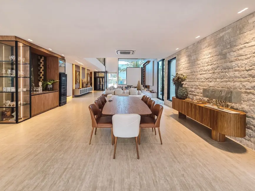 Foto 4 de Casa com 6 quartos à venda, 667m2 em Riviera de São Lourenço, Bertioga - SP