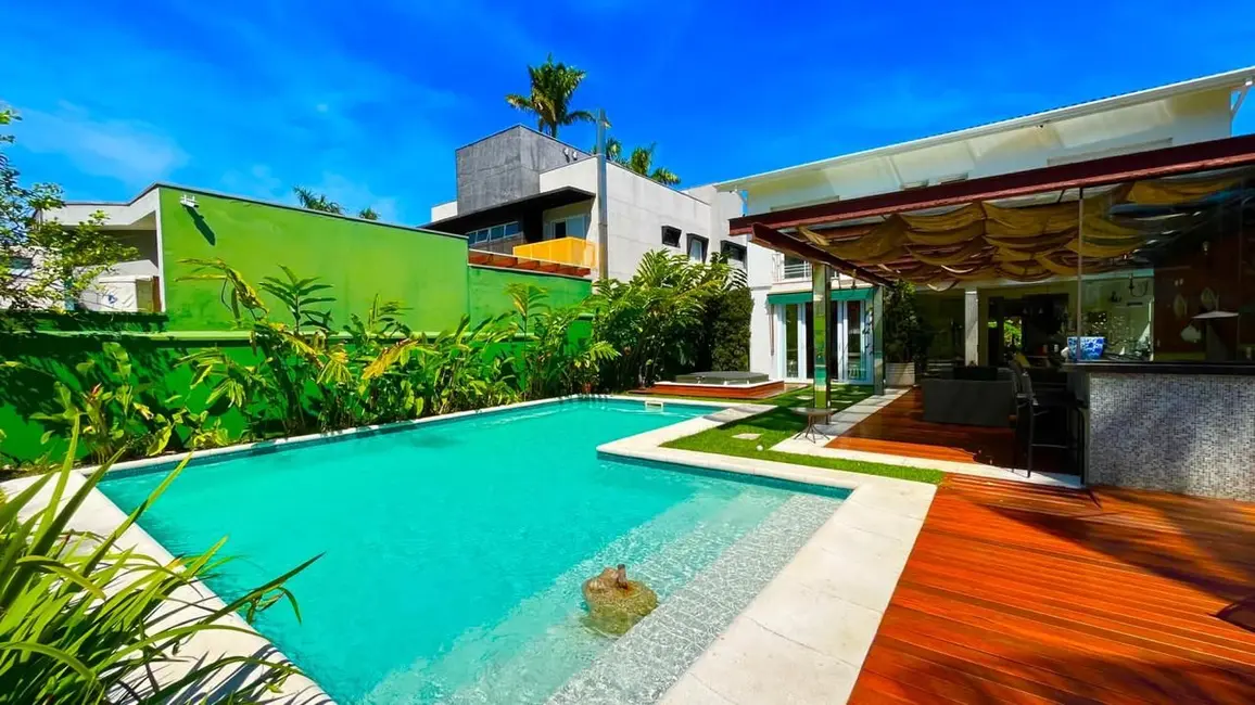 Foto 1 de Casa com 5 quartos à venda, 397m2 em Riviera de São Lourenço, Bertioga - SP