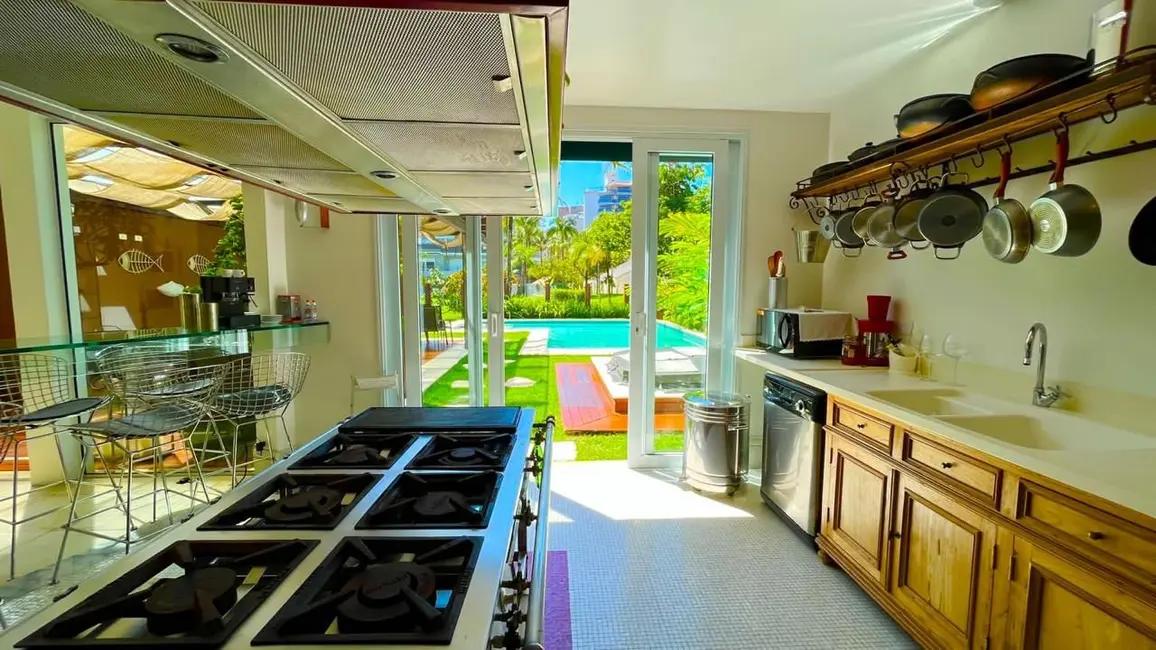 Foto 8 de Casa com 5 quartos à venda, 397m2 em Riviera de São Lourenço, Bertioga - SP