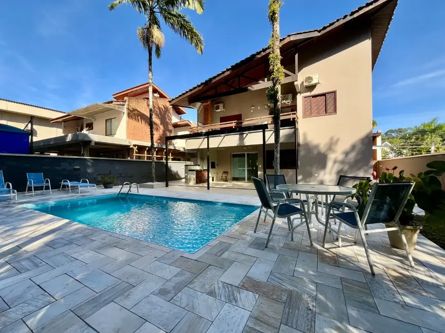 Foto 1 de Casa com 3 quartos à venda, 299m2 em Riviera de São Lourenço, Bertioga - SP