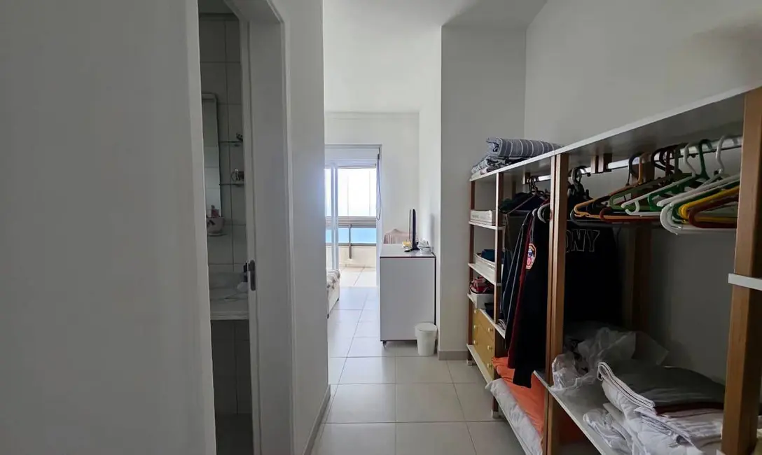 Foto 6 de Apartamento com 3 quartos à venda, 232m2 em Bertioga - SP