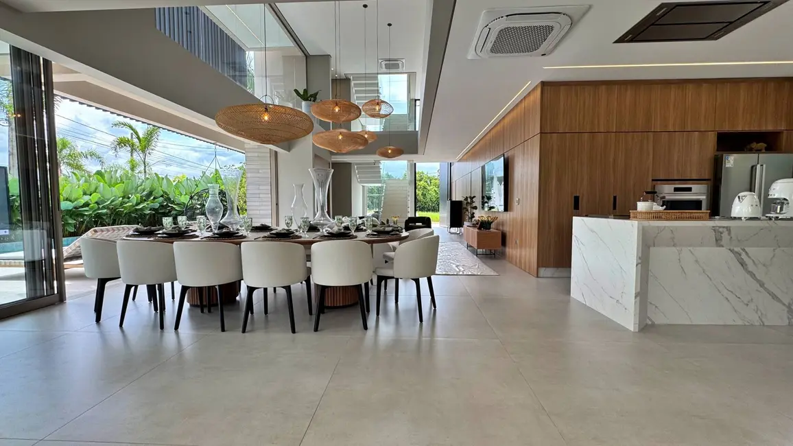 Foto 3 de Casa com 7 quartos à venda, 900m2 em Riviera de São Lourenço, Bertioga - SP