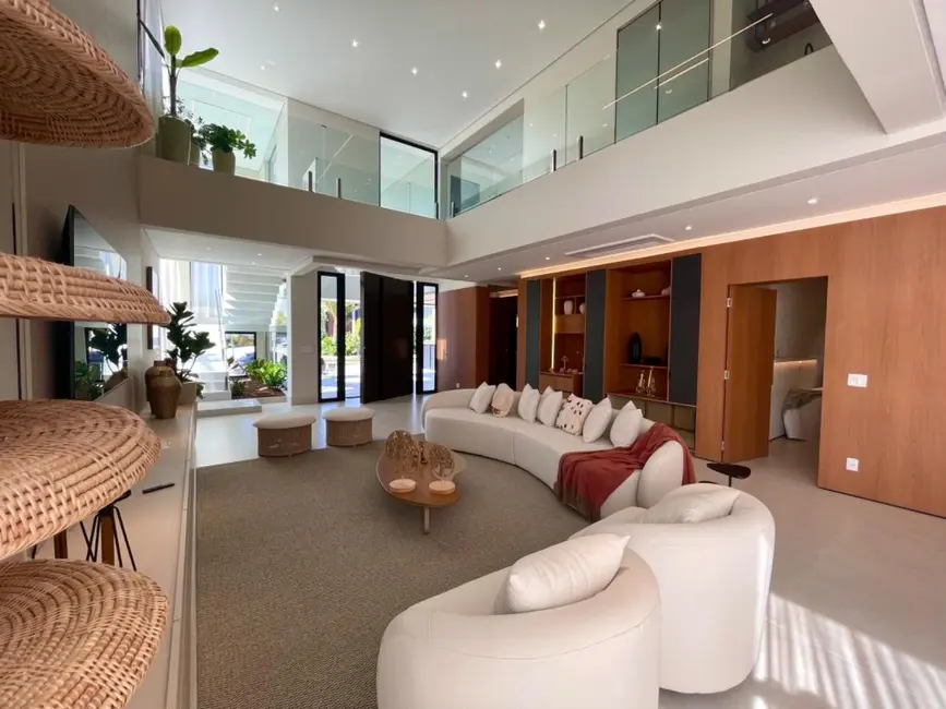 Foto 2 de Casa com 7 quartos à venda, 506m2 em Riviera de São Lourenço, Bertioga - SP