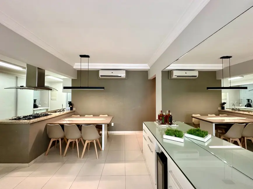 Foto 2 de Apartamento com 3 quartos à venda, 95m2 em Riviera de São Lourenço, Bertioga - SP