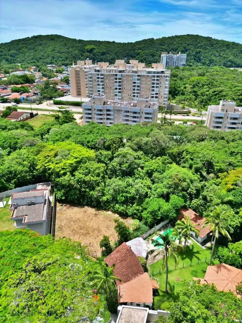 Foto 5 de Terreno / Lote à venda, 835m2 em Bertioga - SP