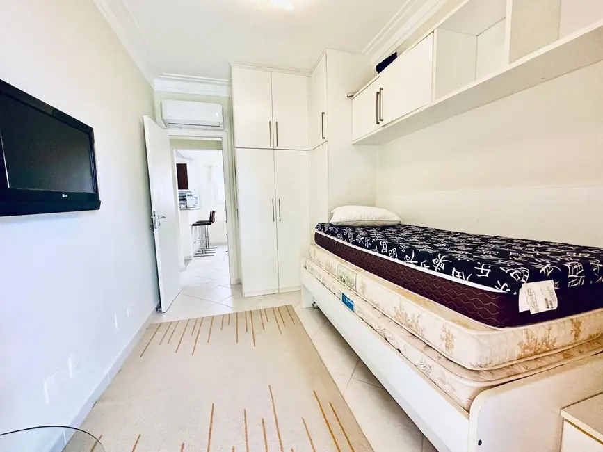 Foto 6 de Apartamento com 4 quartos à venda, 160m2 em Riviera de São Lourenço, Bertioga - SP