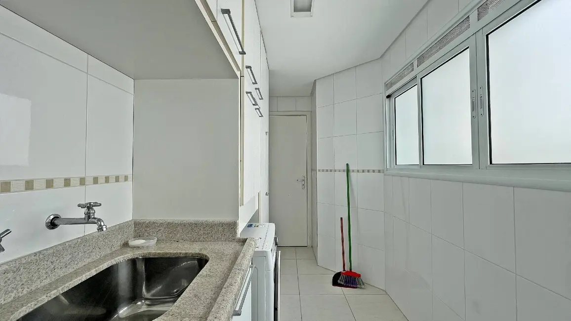 Foto 9 de Apartamento com 4 quartos à venda, 160m2 em Riviera de São Lourenço, Bertioga - SP