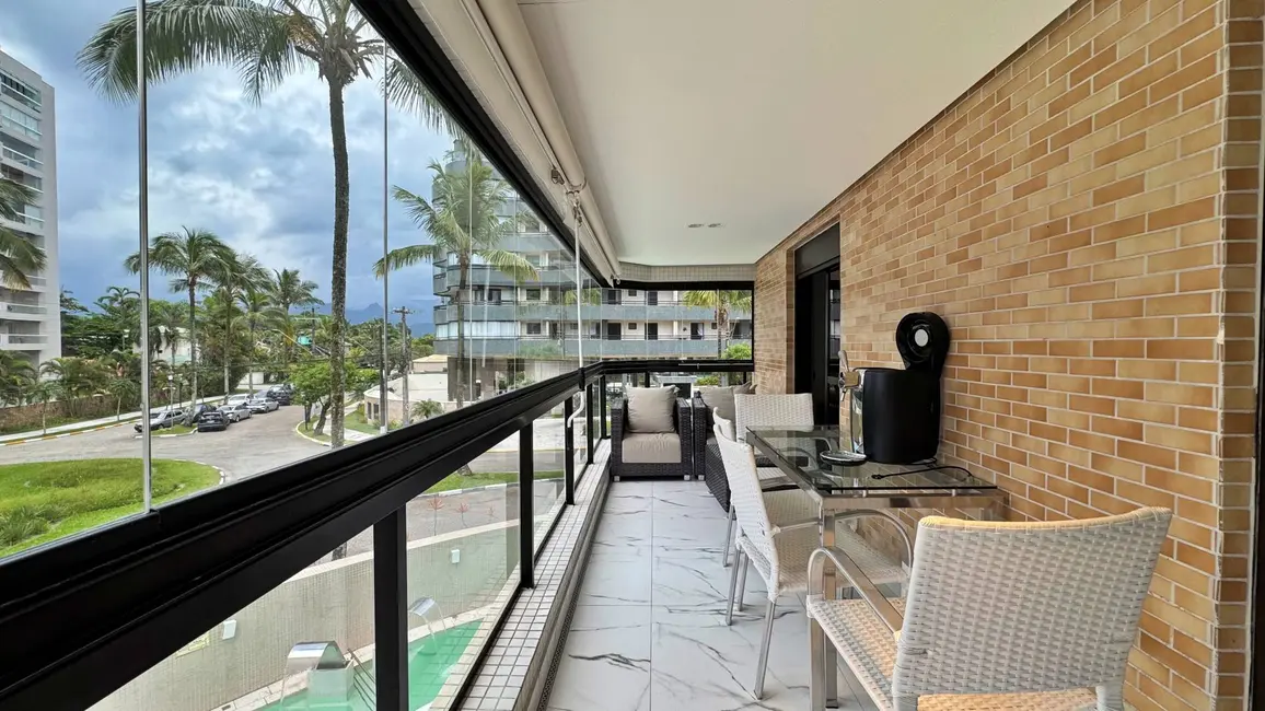 Foto 3 de Apartamento com 4 quartos à venda, 134m2 em Bertioga - SP