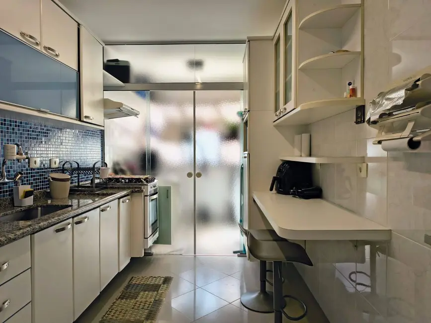 Foto 5 de Apartamento com 4 quartos à venda, 120m2 em Riviera de São Lourenço, Bertioga - SP