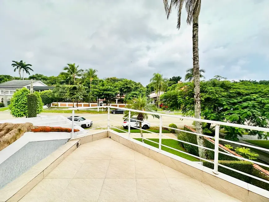 Foto 3 de Casa com 4 quartos à venda, 286m2 em Riviera de São Lourenço, Bertioga - SP