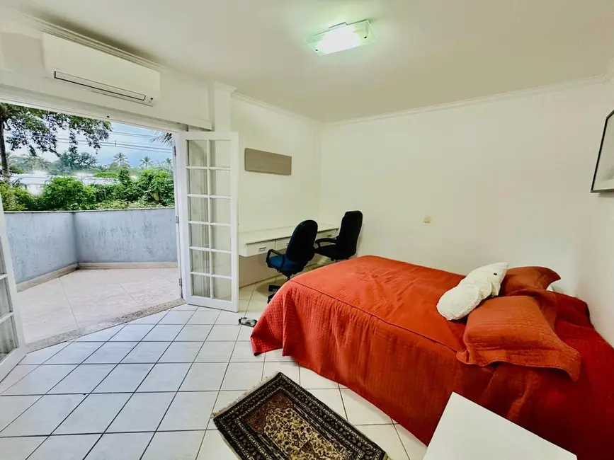 Foto 6 de Casa com 4 quartos à venda, 286m2 em Riviera de São Lourenço, Bertioga - SP