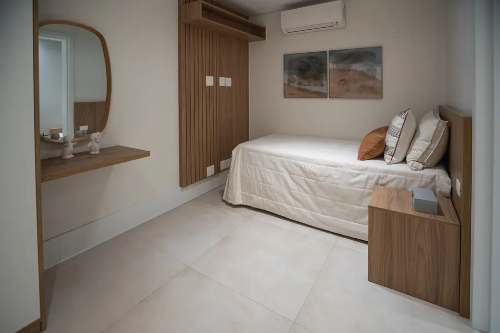 Foto 5 de Casa com 7 quartos à venda, 1389m2 em Riviera de São Lourenço, Bertioga - SP