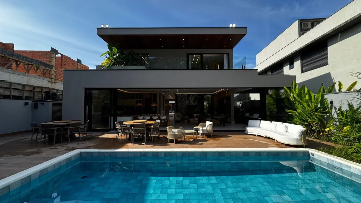 Foto 1 de Casa com 5 quartos à venda, 524m2 em Riviera de São Lourenço, Bertioga - SP