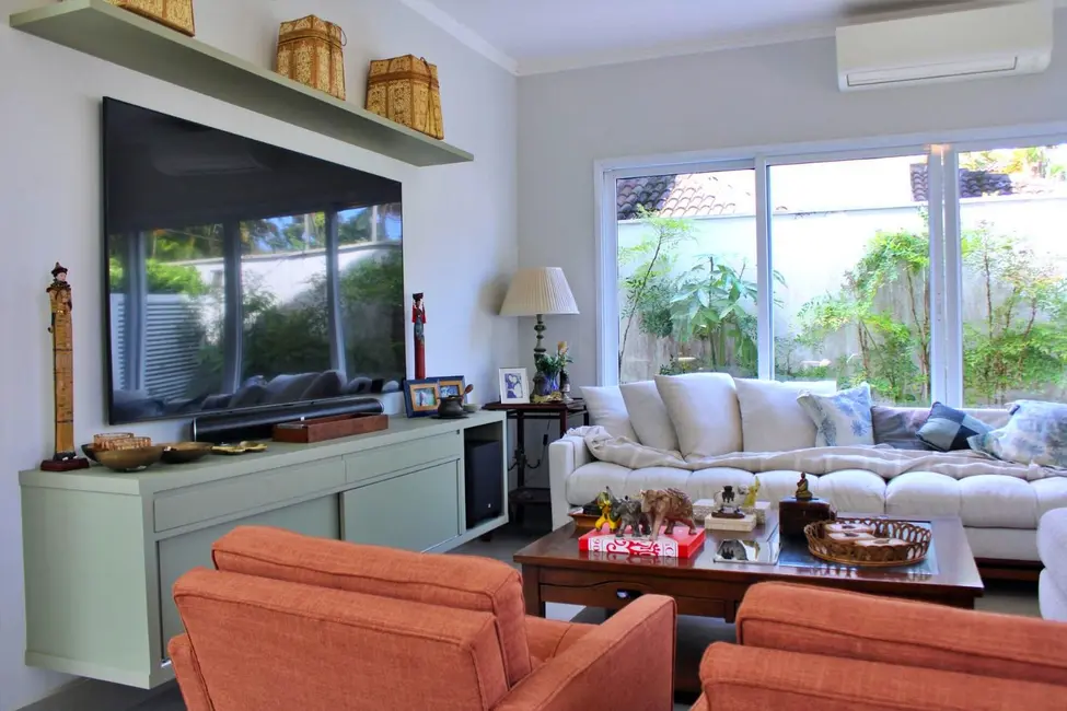 Foto 3 de Casa com 4 quartos à venda, 300m2 em Riviera de São Lourenço, Bertioga - SP